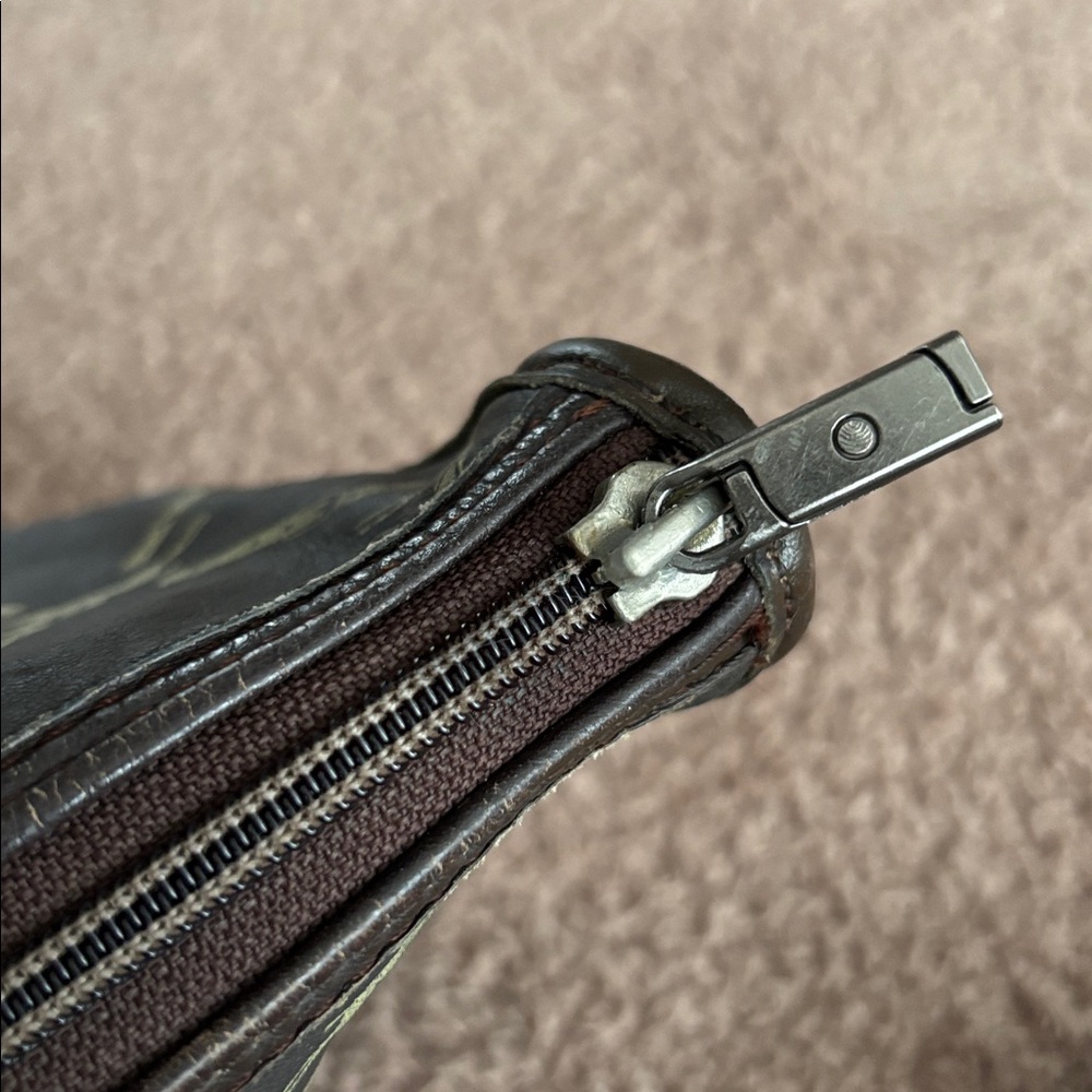 LONGCHAMP pouch** one day PRICE slash - Picture 9 of 17